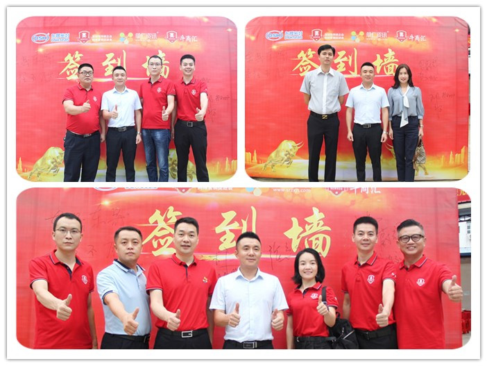 東晟密封胡總與牛商戰(zhàn)友合照 東晟密封胡總與牛商戰(zhàn)友合照