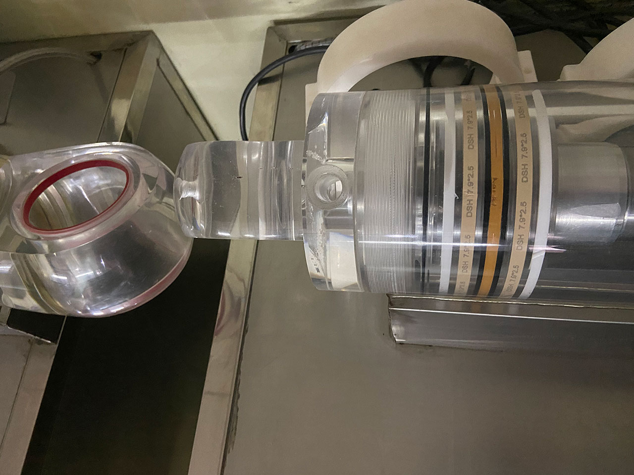 挖掘機(jī)中臂油封 挖掘機(jī)中臂油封